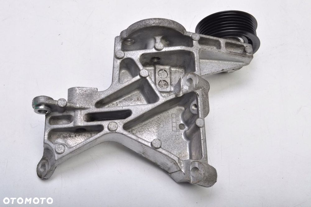 LAND ROVER RANGE ROVER VELAR L560 3.0 D ŁAPA SILNIKA WSPORNIK GX63-10239-AA - 1