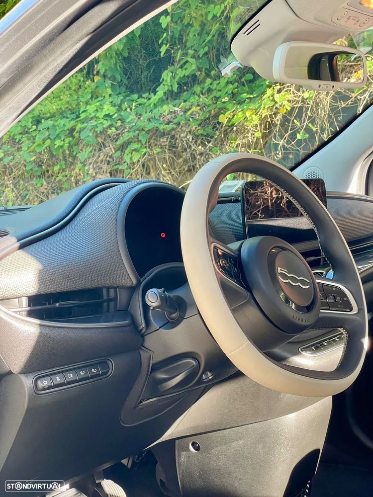 Fiat 500e La Prima by Bocelli - 10