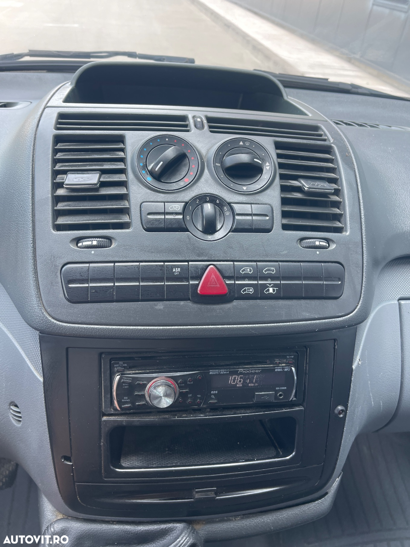 Mercedes-Benz Vito - 14
