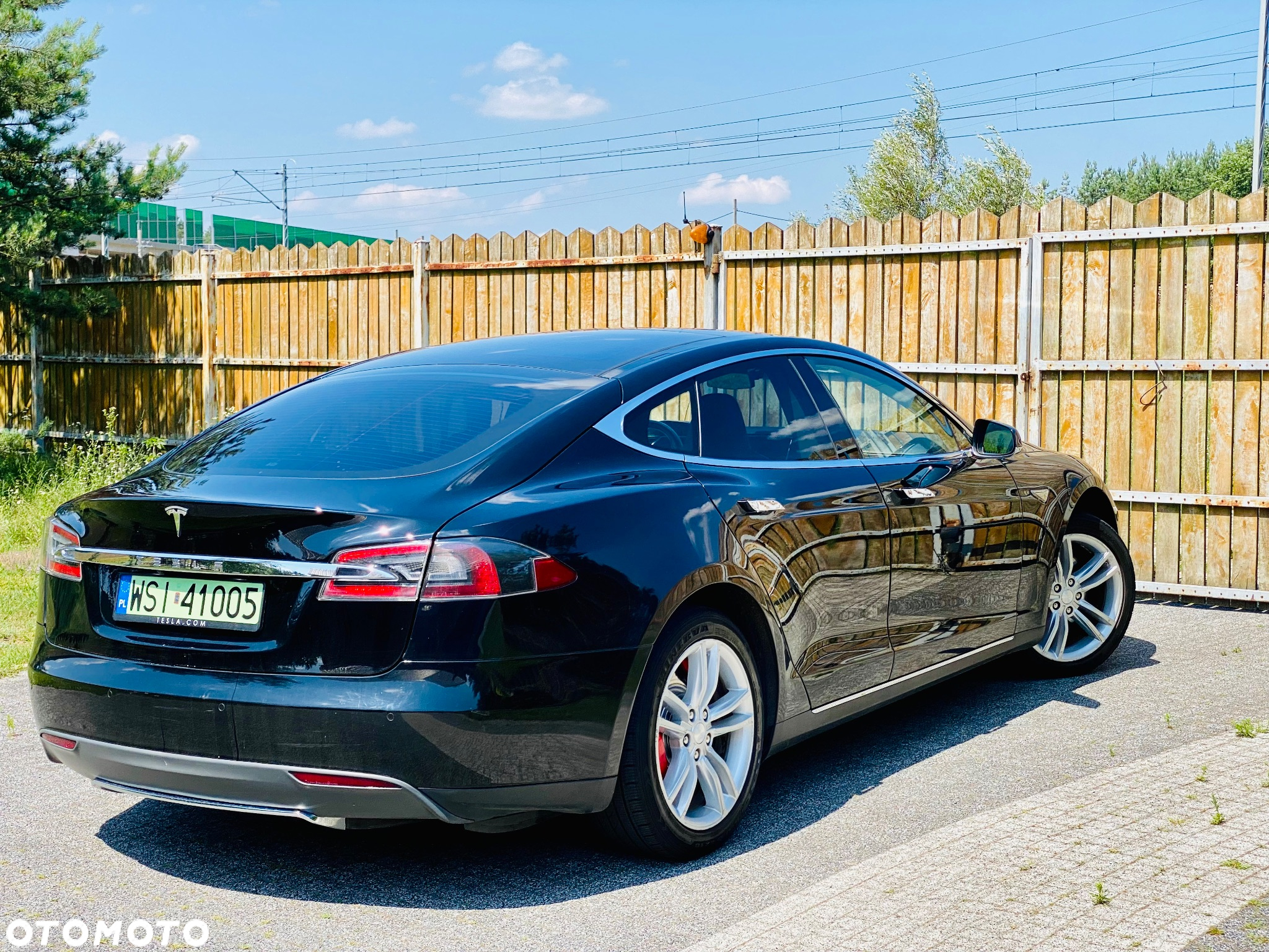 Tesla Model S Standard - 27