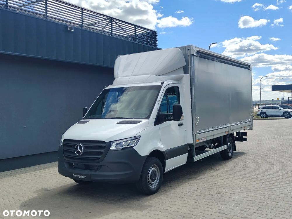 Mercedes-Benz Sprinter - 2