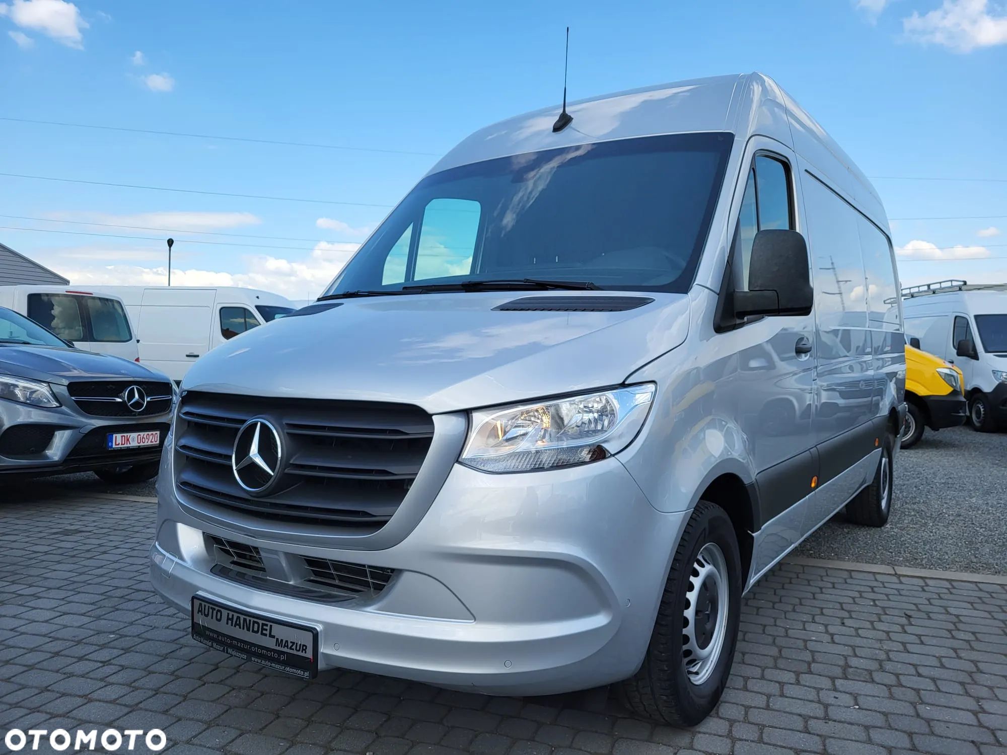 Mercedes-Benz SPRINTER 907 316 CDI-L2 H2 -KLIMA-HAK 3500KG-ŁADNY - 1