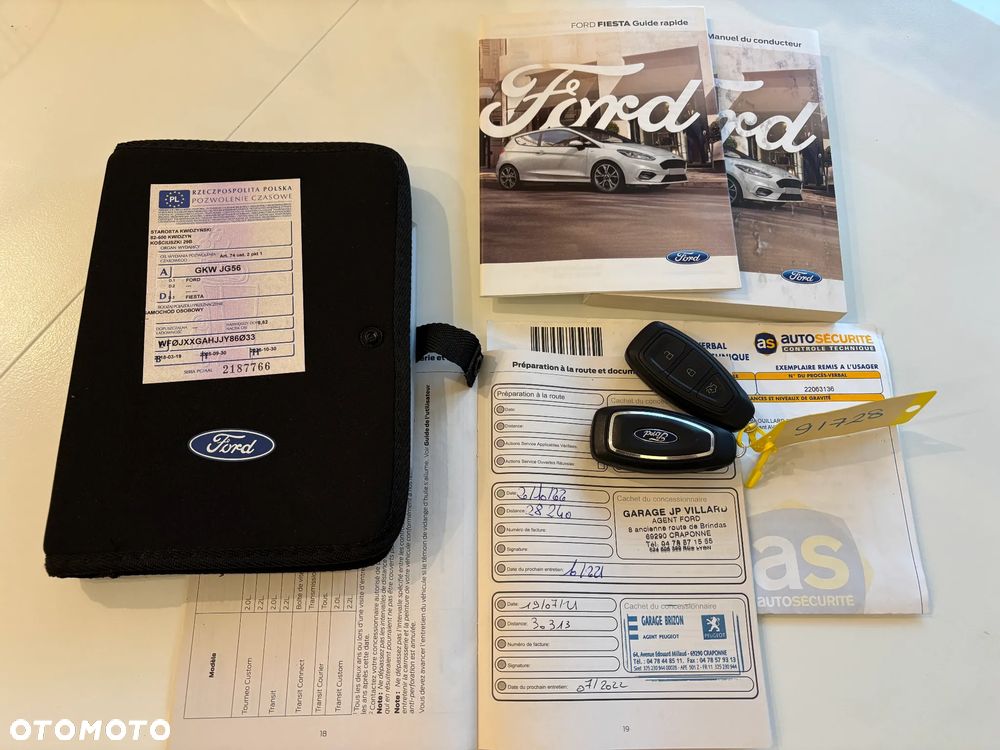Ford Fiesta 1.0 EcoBoost S&S COOL&CONNECT - 13