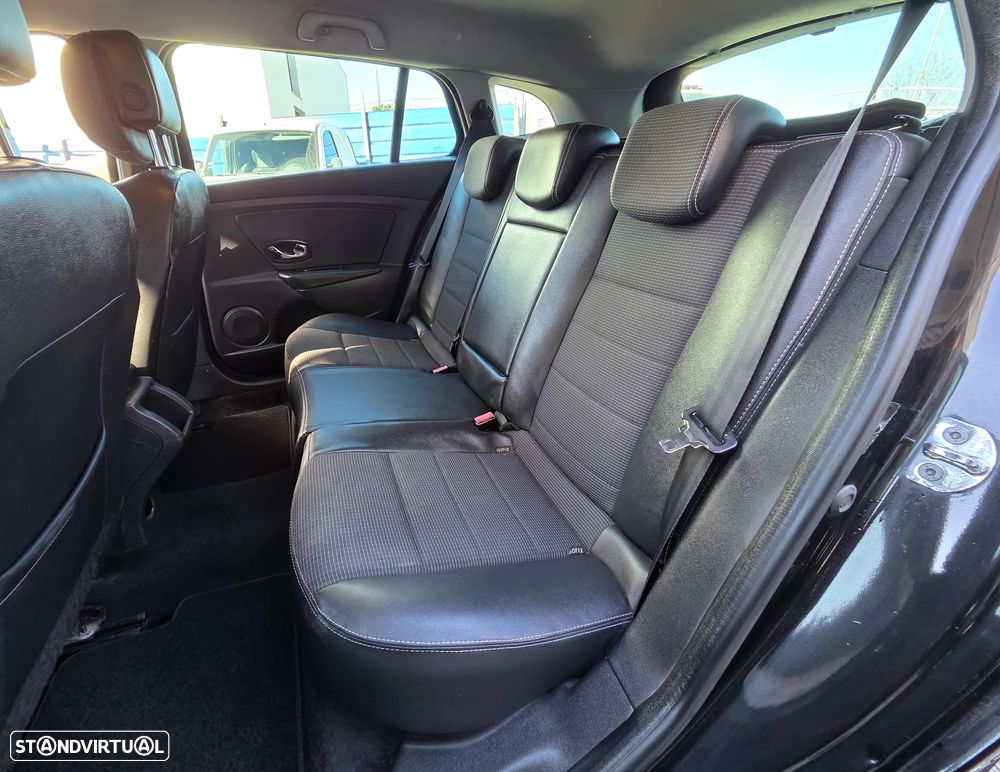 Renault Mégane Sport Tourer 1.5 dCi GT Line SS - 9