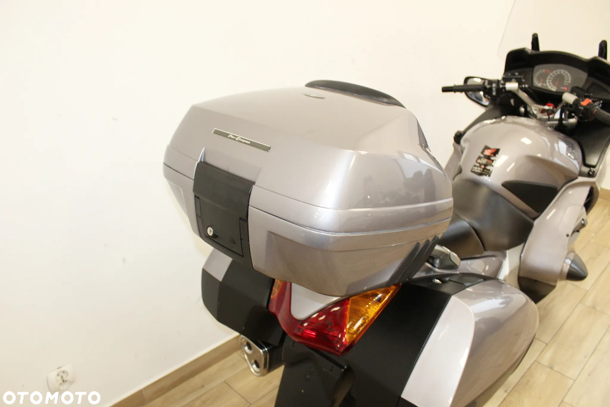 Honda ST - 7