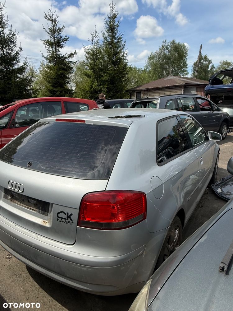 Audi A3 8P na części - 4