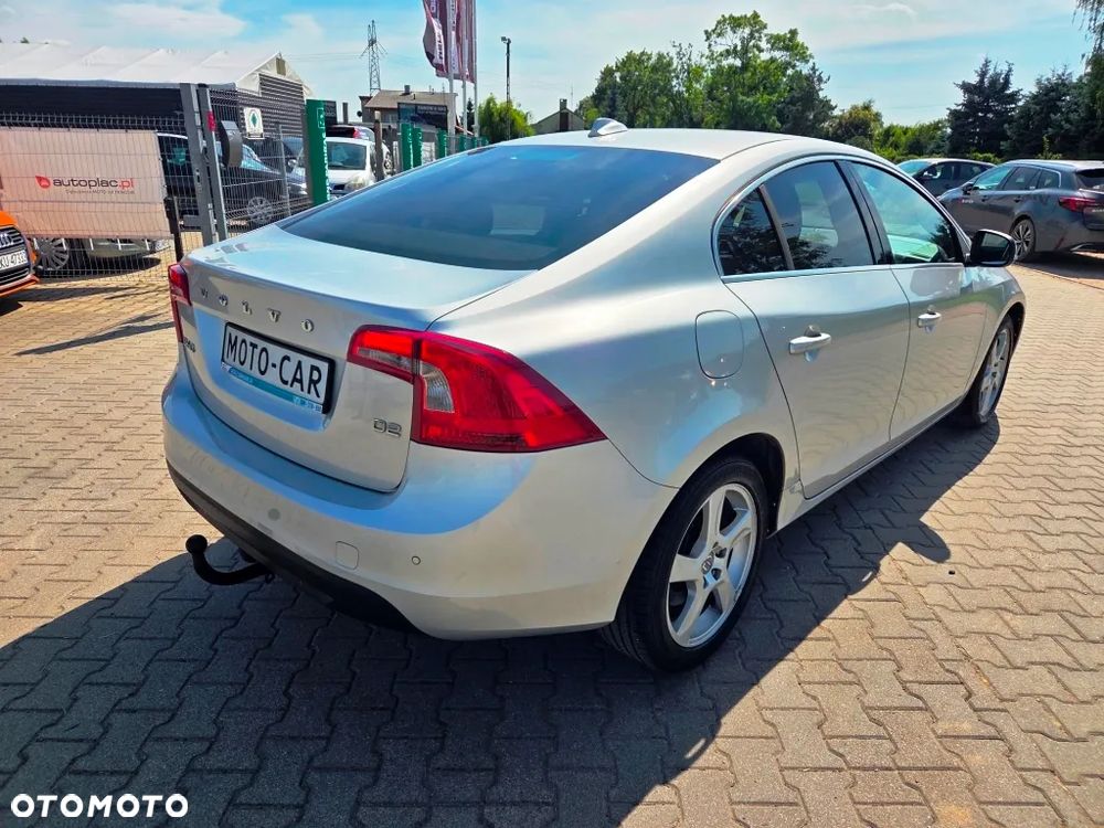 Volvo S60 DRIVe Momentum - 8