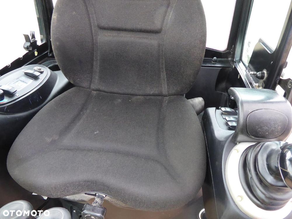 JCB 8020 CTS 8020 CTS , z pakietem wiader ,2019 - 4