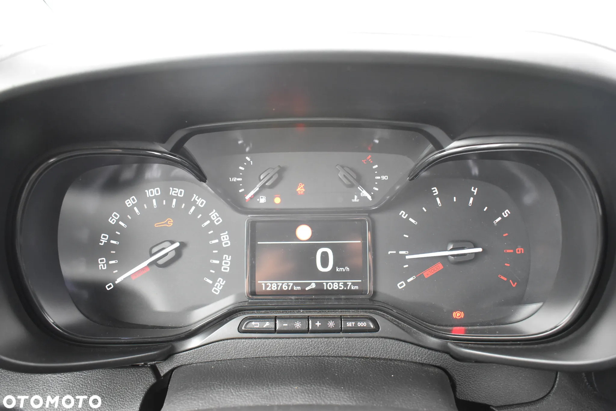 Toyota Proace City Verso 1.5 D-4D Business - 25
