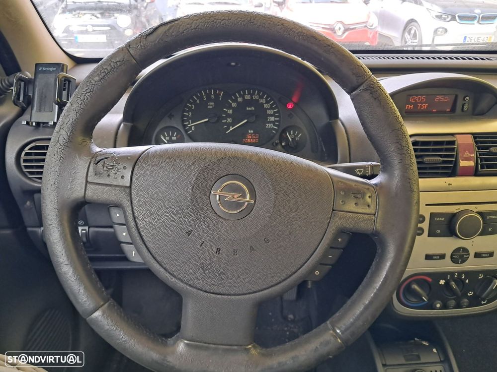 Opel Corsa 1.2 Twinport Cosmo - 8