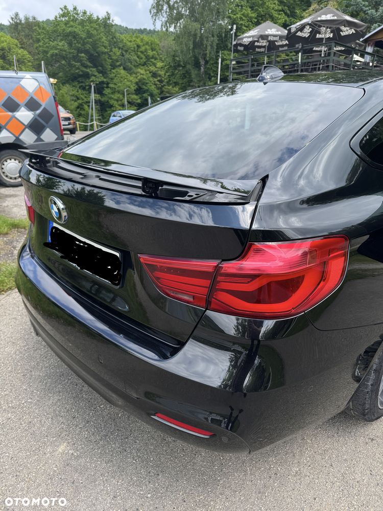 BMW 3GT 320d xDrive M Sport - 14