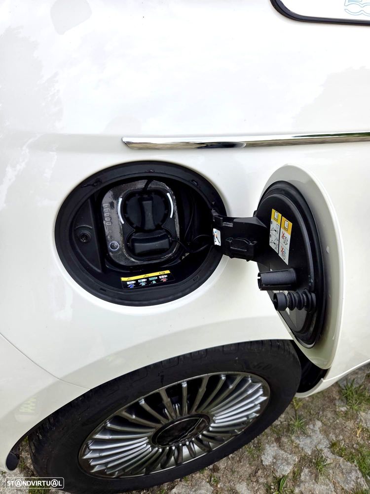 Fiat 500e 42kWh ICON - 23