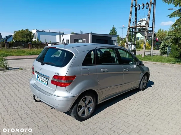 Mercedes-Benz Klasa B 200 CDI - 4