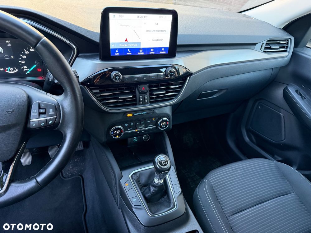 Ford Kuga - 16