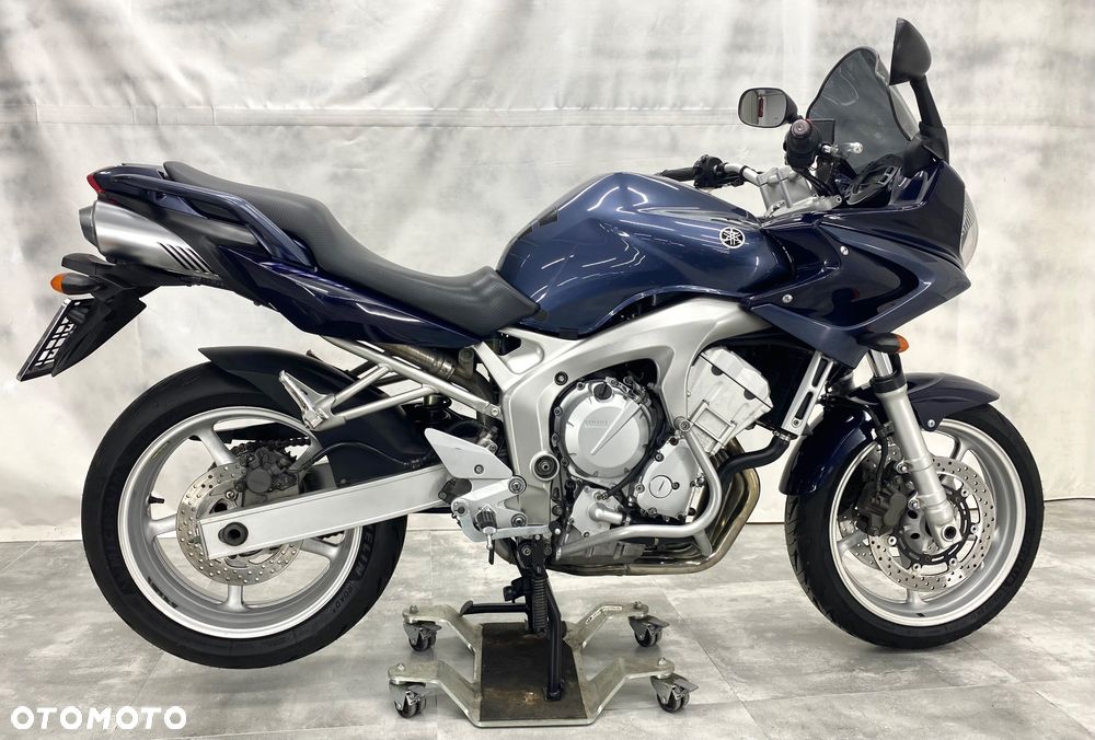Yamaha FZ6 - 5
