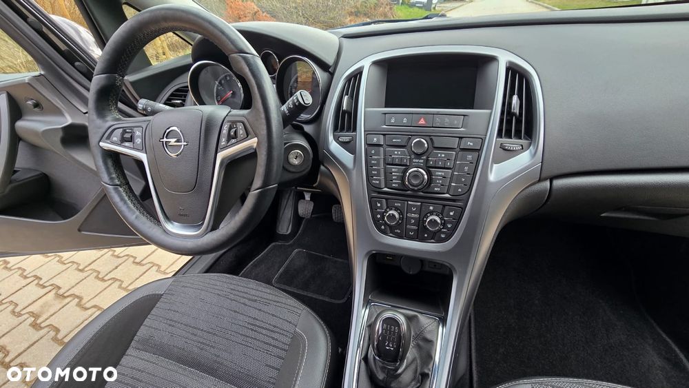 Opel Astra 1.4 T Sport EU6 - 18