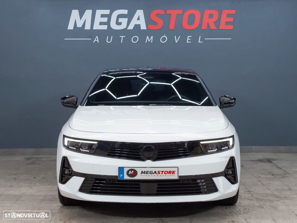 Opel Astra 1.2 T GS Aut. - 2