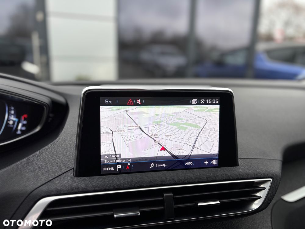 Peugeot 3008 1.6 BlueHDi Allure S&S EAT6 - 23