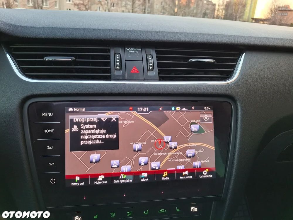 Skoda Octavia 2.0 TDI 4x4 DSG RS - 31