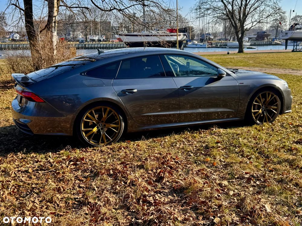 Audi A7 Sportback - 13
