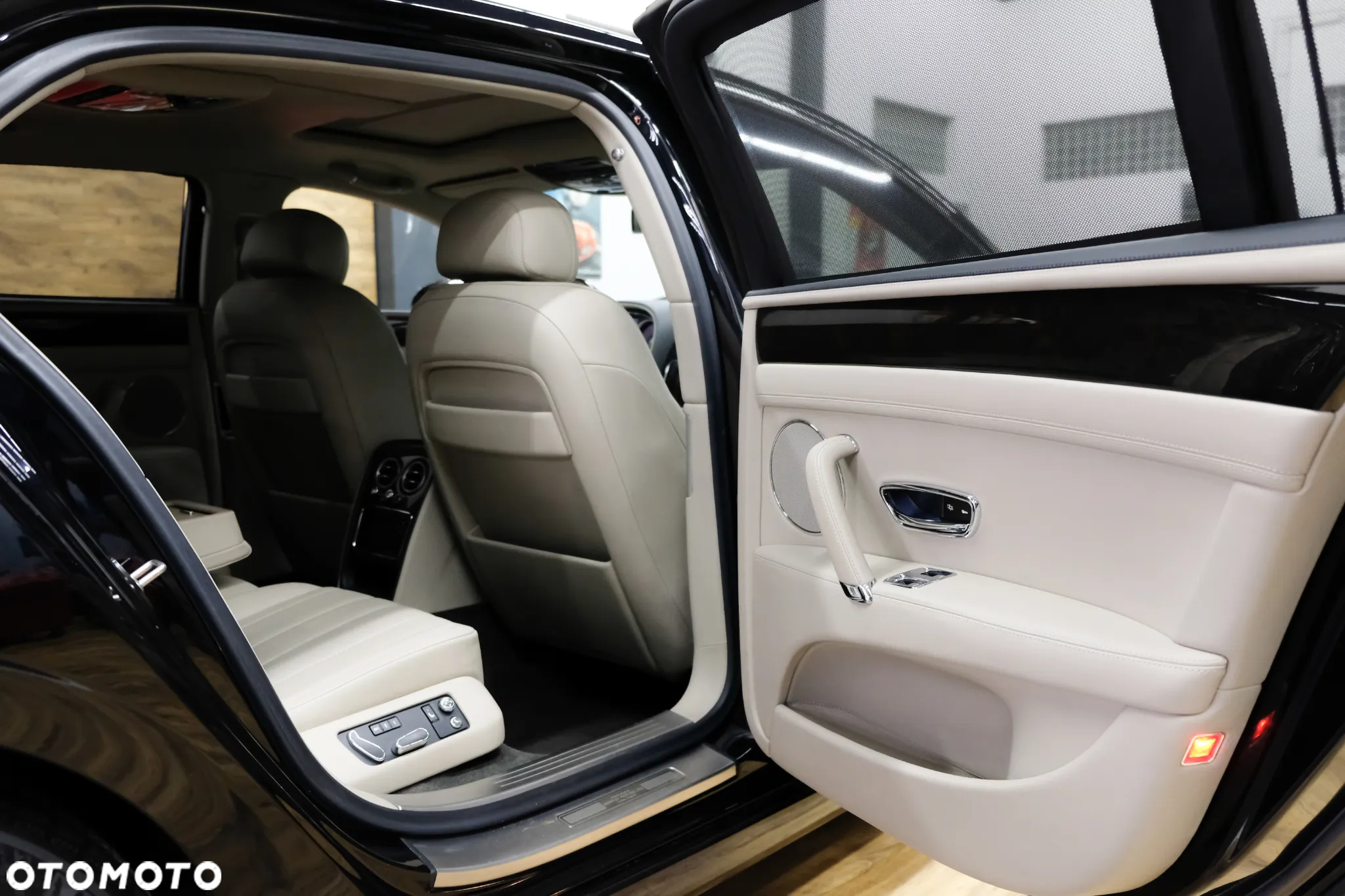 Bentley Flying Spur GTC W12 - 16