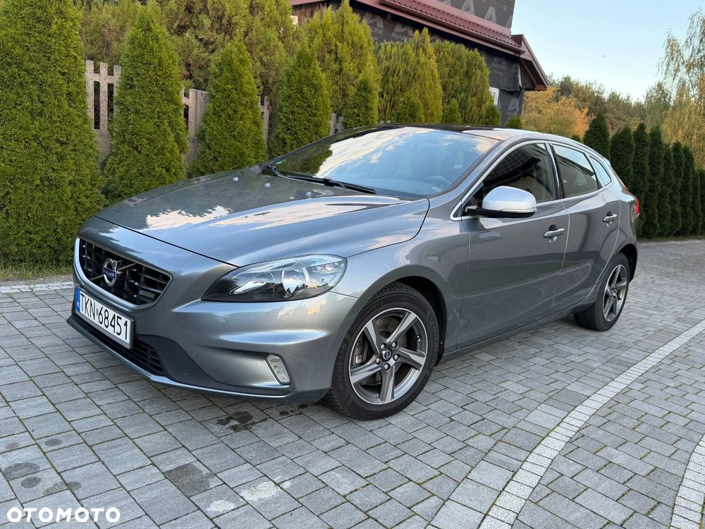 Volvo V40