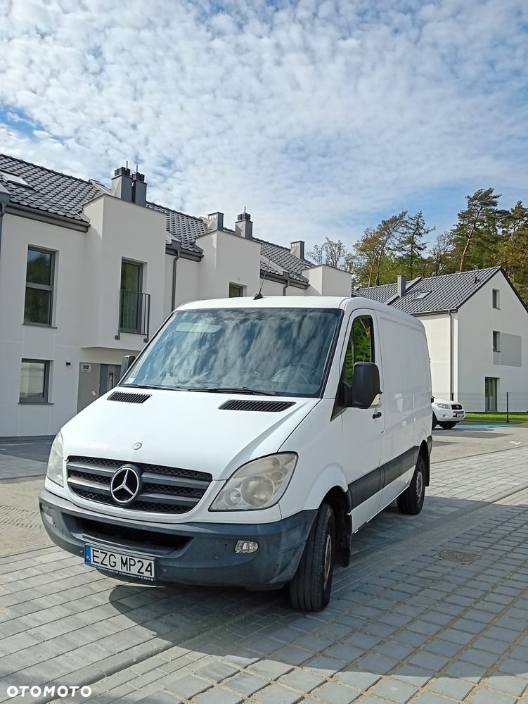 Mercedes-Benz Sprinter - 5
