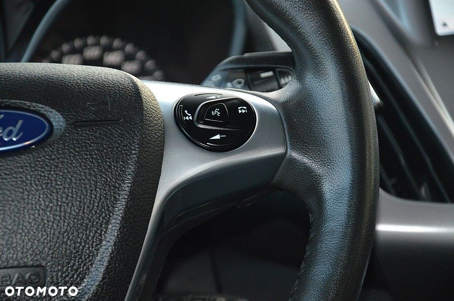 Ford Tourneo Connect 1.5 TDCi Start-Stop Titanium - 29