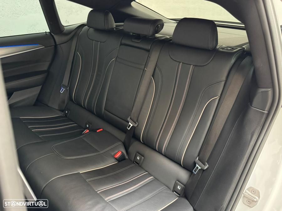 BMW 630 Gran Turismo d Pack M - 50