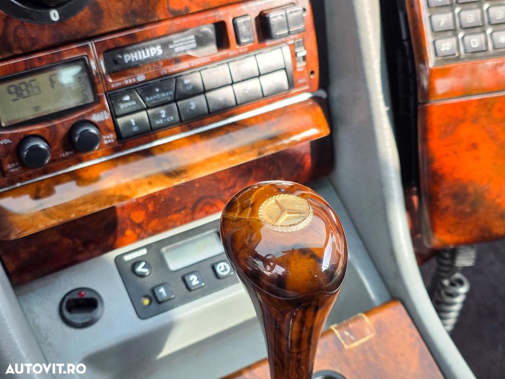 Mercedes-Benz W126 - 24