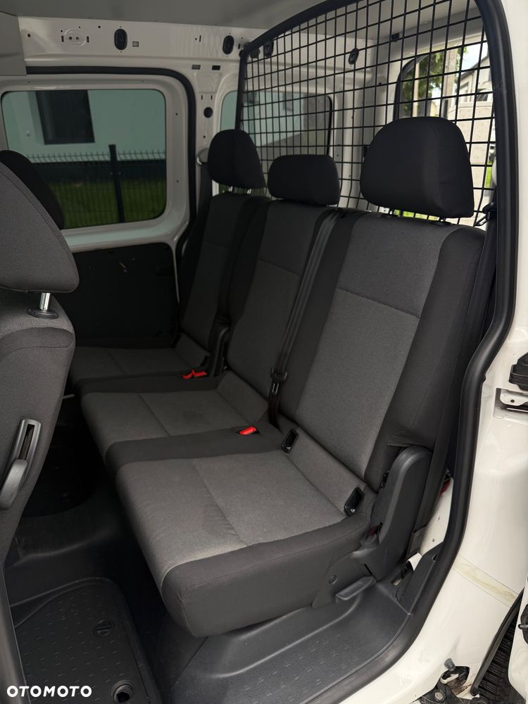 Volkswagen Caddy 2.0 TDI Comfortline - 25