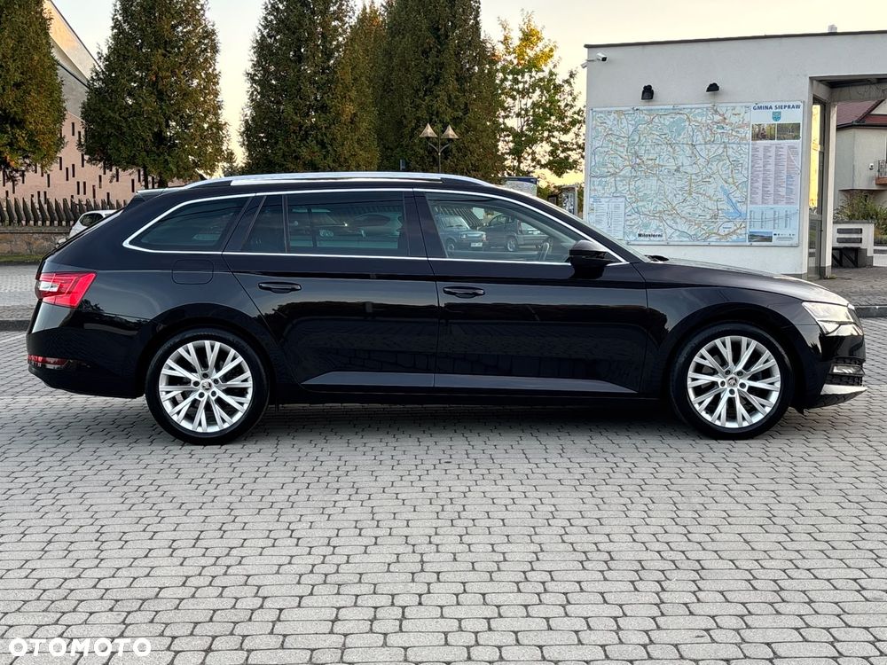 Skoda Superb 2.0 TDI DSG Premium Edition - 6