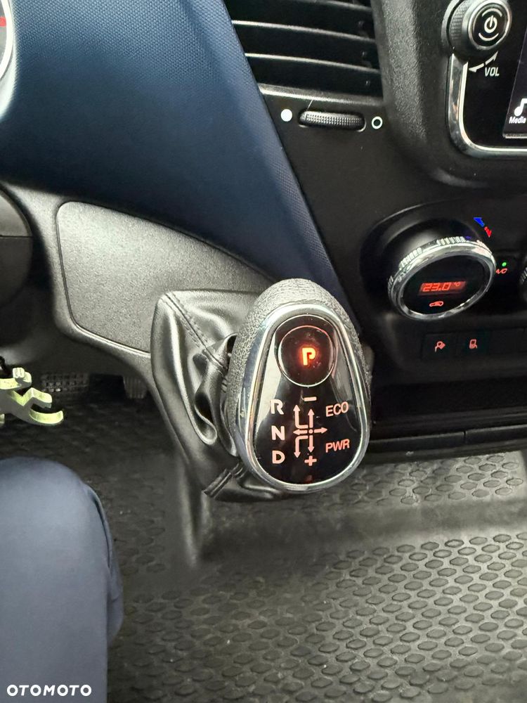 Iveco Daily 35S180,3.0 180KM, L3H2, HiMatic, Zadbany - 22