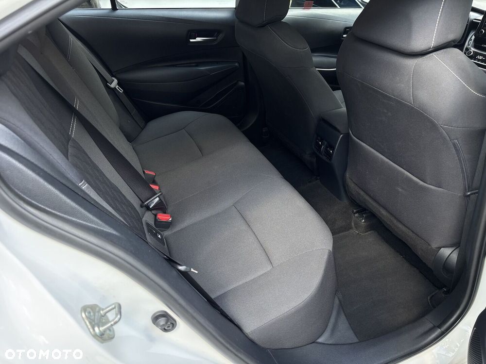 Toyota Corolla - 19