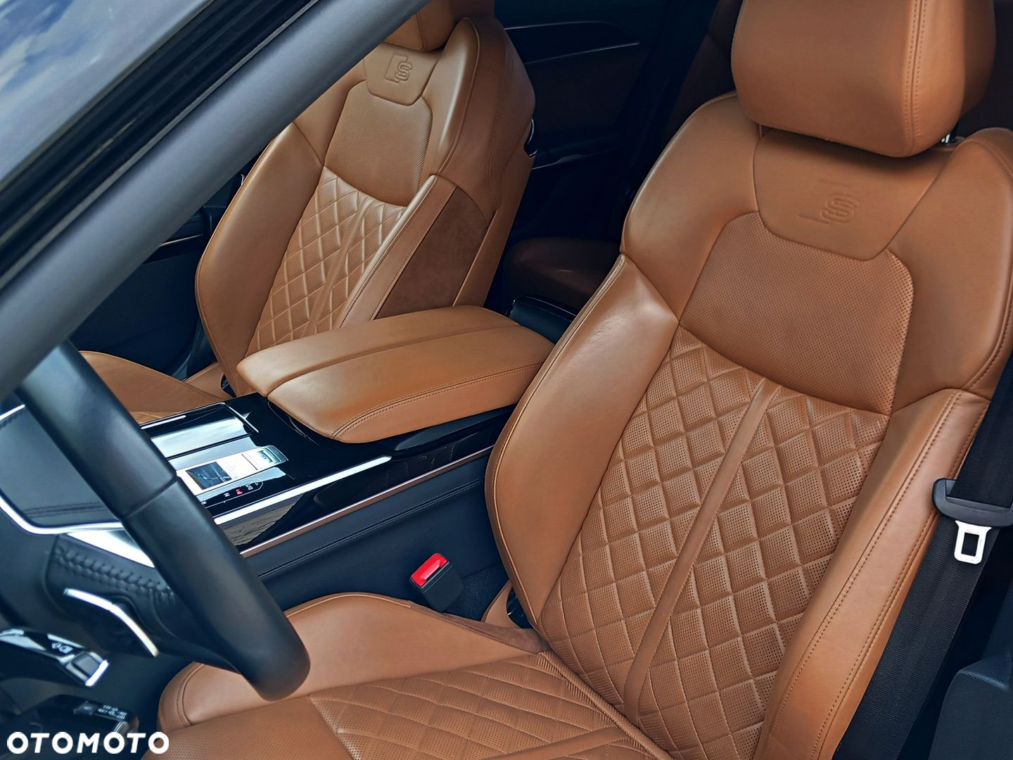 Audi A8 - 15