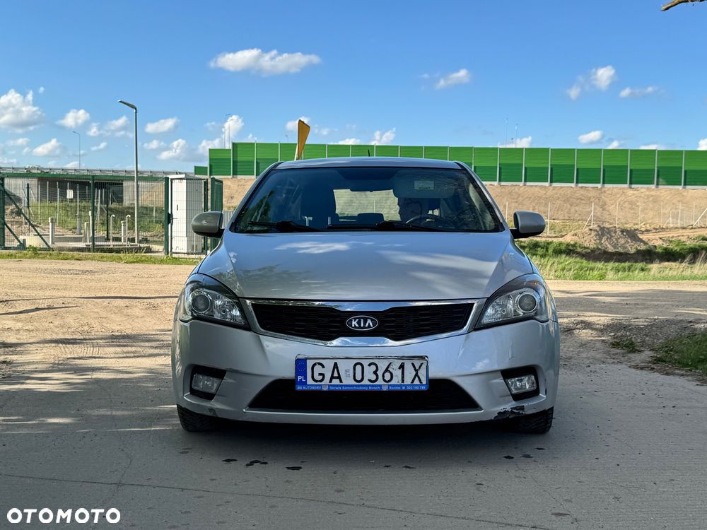 Kia Ceed 1.6 Crdi M - 2