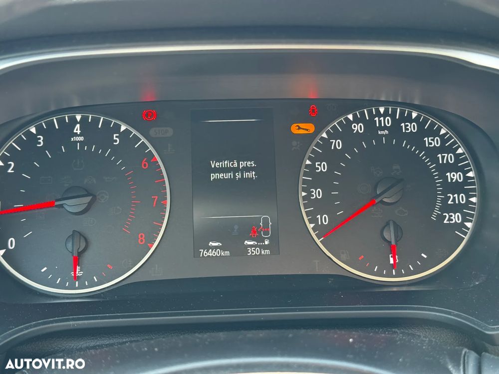 Renault Megane TCe 114 GPF Zen - 12