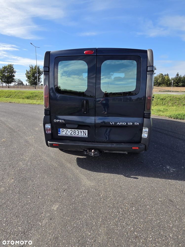 Opel Vivaro - 4