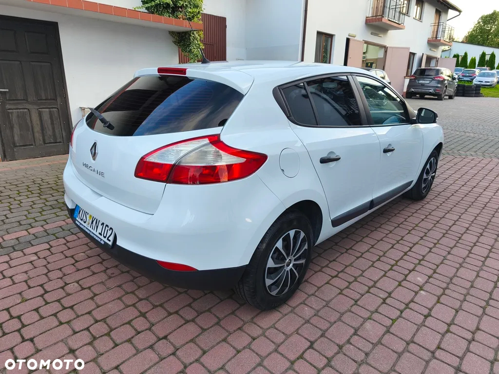 Renault Megane 1.6 16V 100 Expression - 11