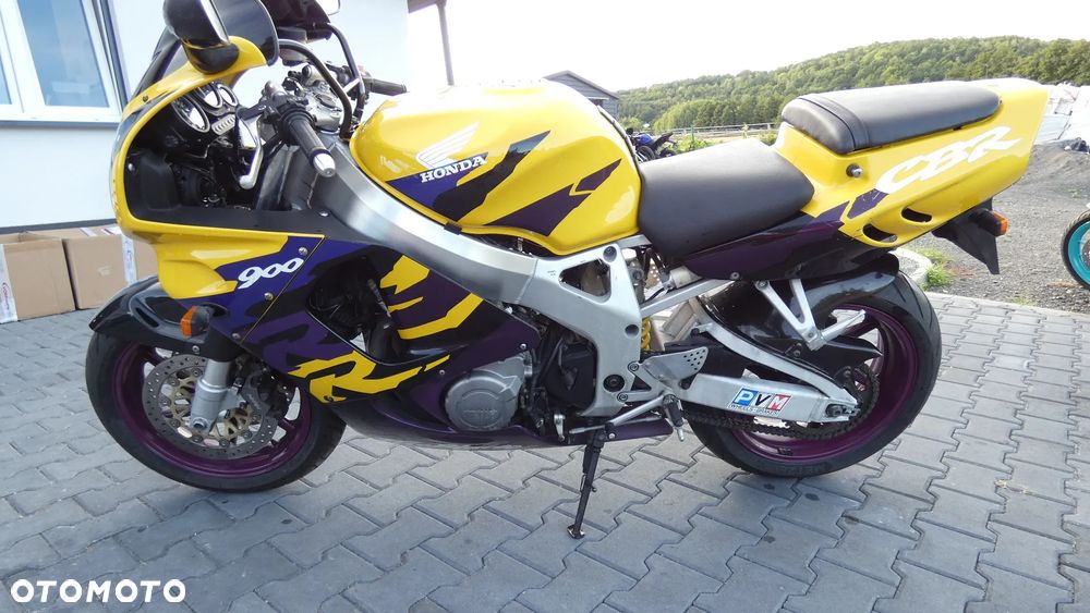 Honda CBR - 6