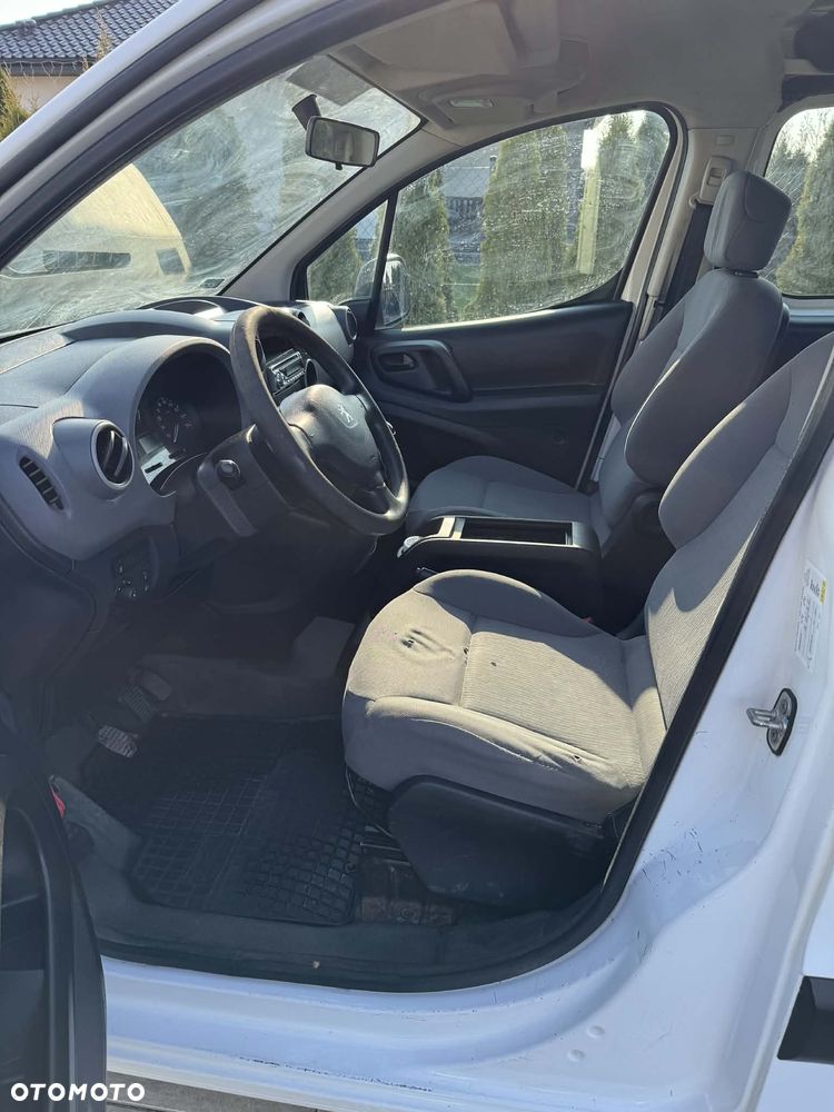 Peugeot PARTNER - 14