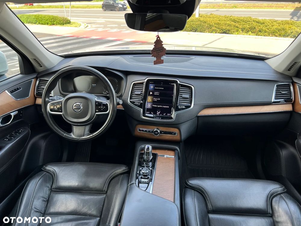 Volvo XC 90 T8 AWD Recharge Geartronic Inscription Edition - 21