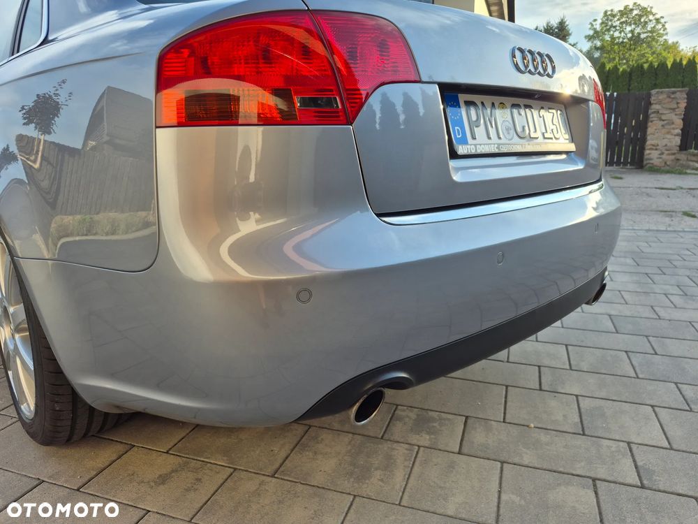 Audi A4 Limousine - 34