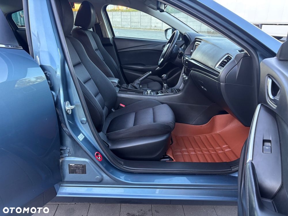 Mazda 6 - 17