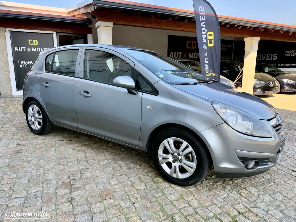 Opel Corsa 1.2 Enjoy - 28