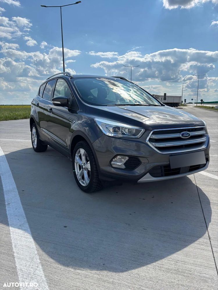 Ford Kuga 2.0 TDCi 4WD Powershift Titanium - 6