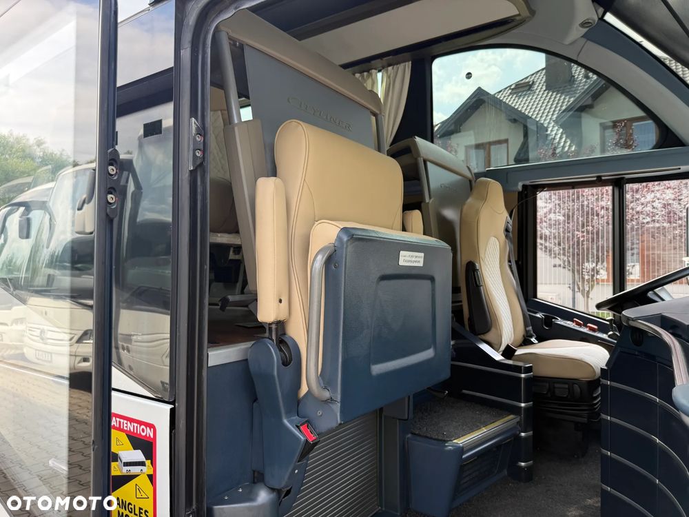 Neoplan Cityliner P16 / 14 metrów - 12