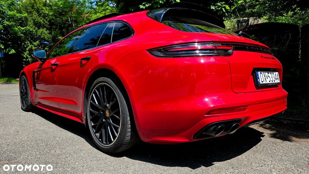 Porsche Panamera - 3