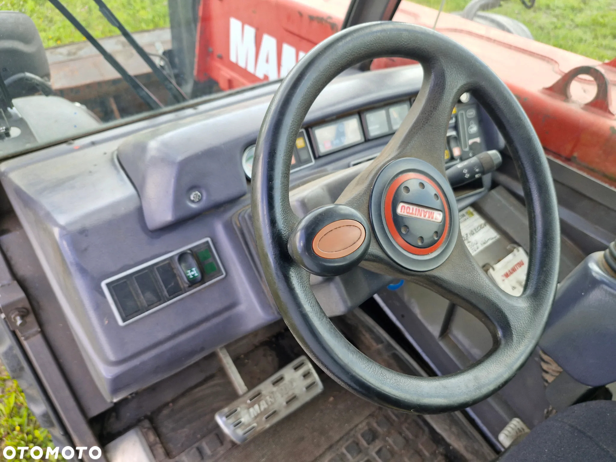 Manitou MLT 845 - 10