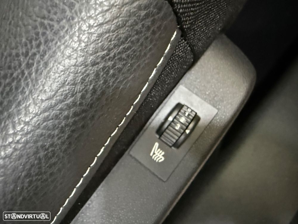 Citroën C4 Cactus 1.2 PureTech Shine Pack - 19